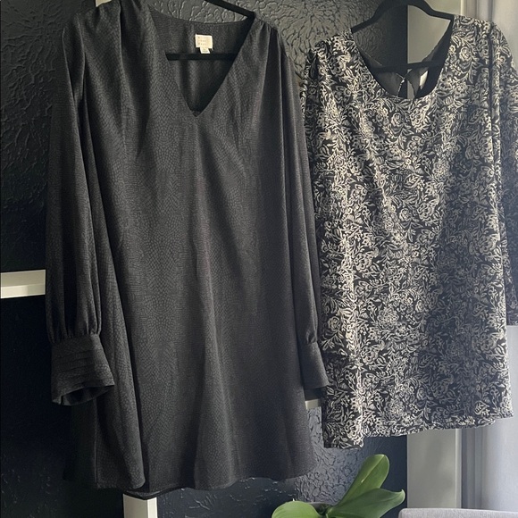 2 dresses - Black Long Sleeve Women's dresses . Classic Black with print. - Picture 7 of 7